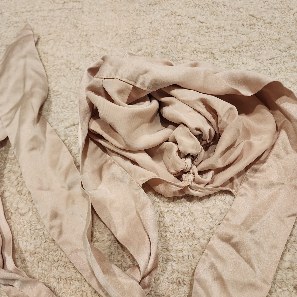 Multi-Use Silk Tie‎ Bonnet - Picture 9 of 9